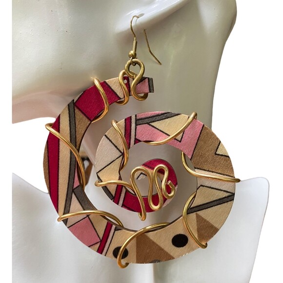 Statement earrings spiral colorful ethnic boho lightweight unique handmade - Picture 2 of 6